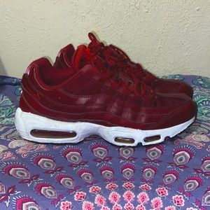 Nike air max 95 maroon